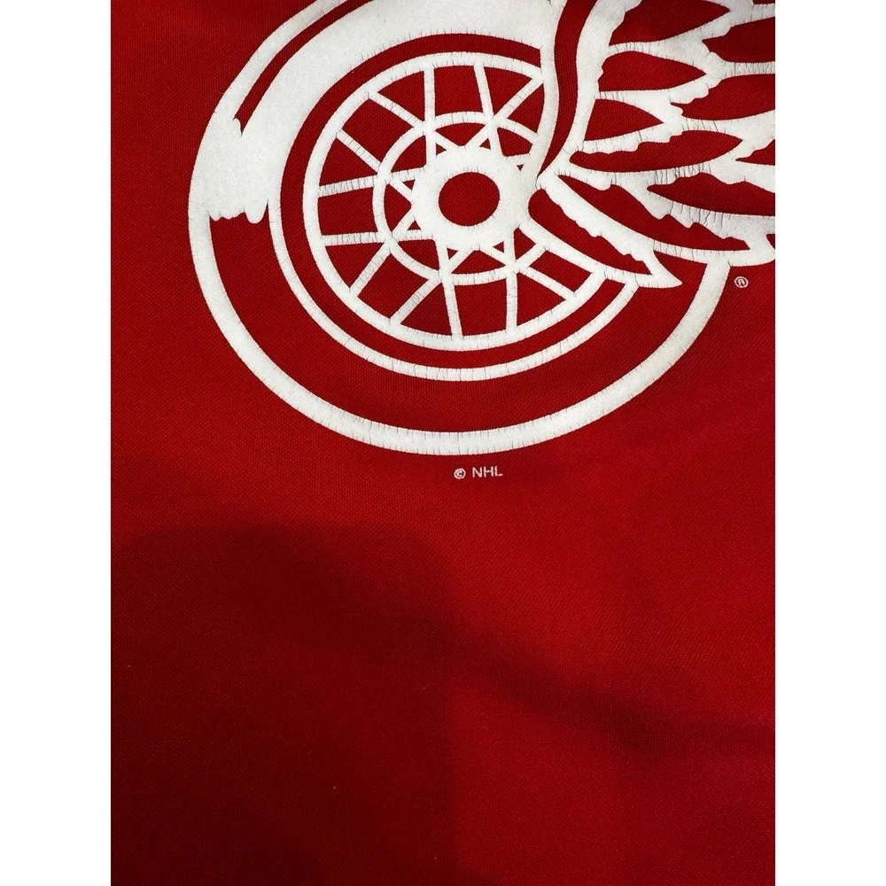 Detroit Red Wings Majestic NHL Mens Small Hockey Embroidered Hoodie Sweatshirt